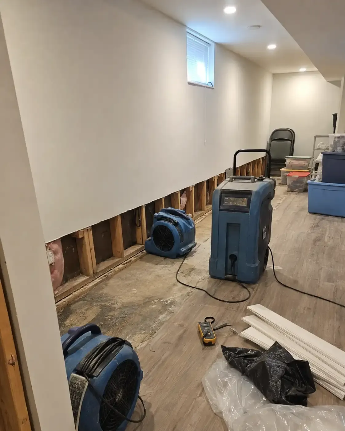 Image water damage restoration 2 water damage point